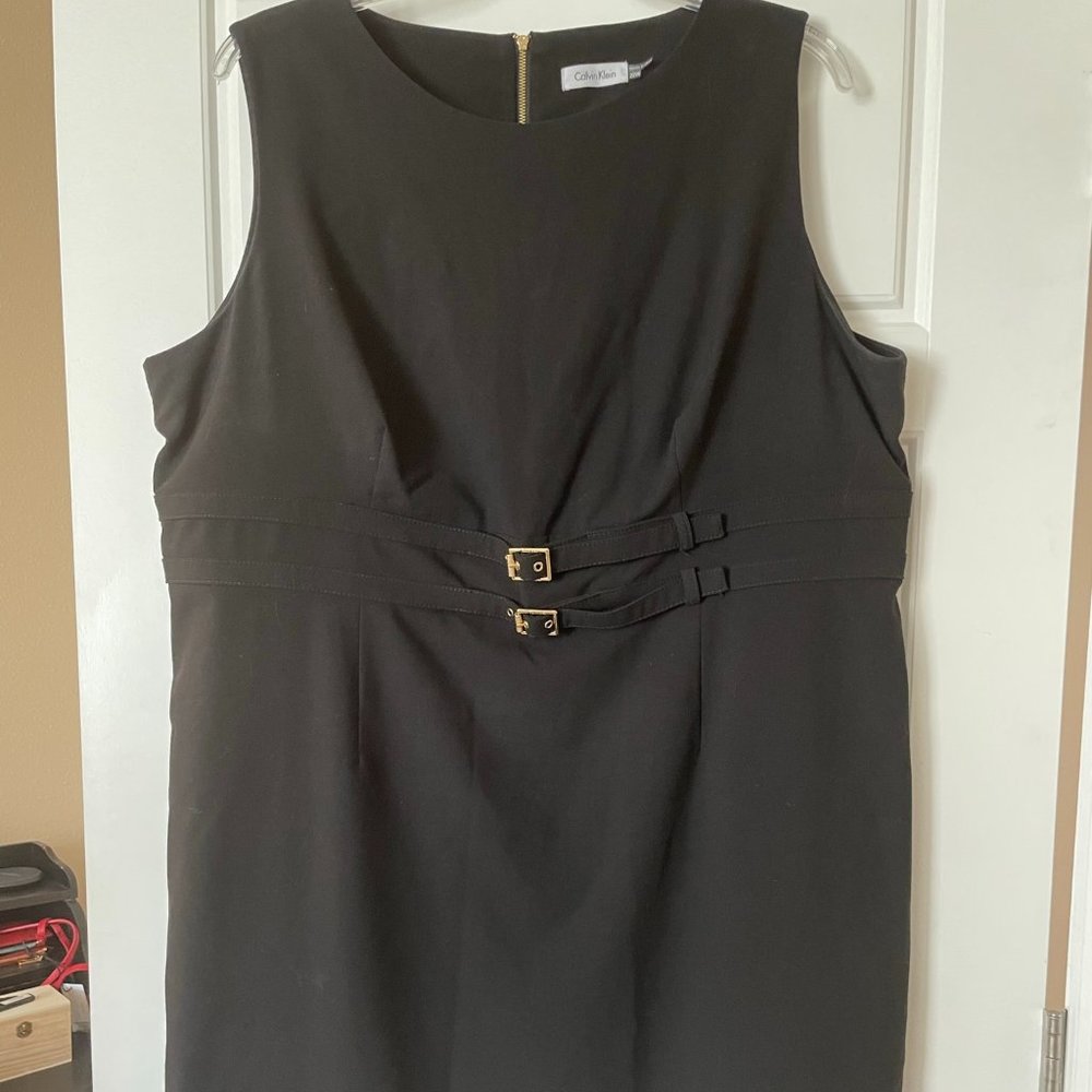22W Calvin Klein sleeveless black sheath dress with 2 gold buckles